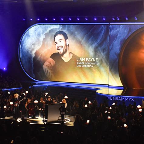 Taylor Swift vince il premio per il miglior album dell’anno, battendo