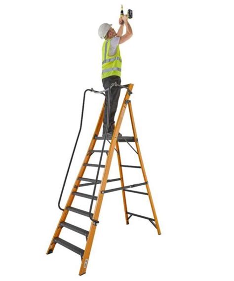 Youngman Megastep 8 Tread Wide Step Ladder Safety Platforms