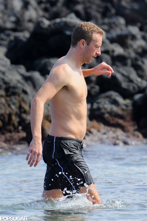 Chris Martin Shows Bare Butt Naked Male Celebrities