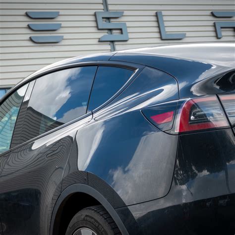 Is the Tesla Model Y Worth $6,500 More Than the Ford Mustang Mach-E