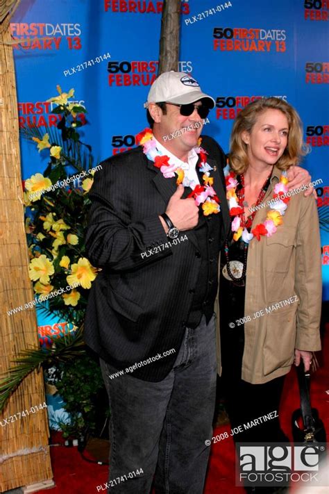 Fifty First Dates Premiere 02/03/04 Dan Aykroyd & wife Donna Dixon Photo by Joe Martinez, Stock ...