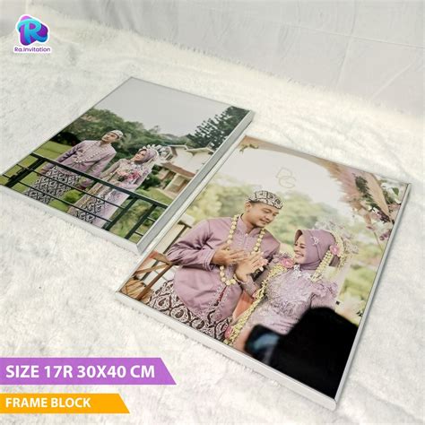 Jual Cetak Foto Bingkai R X Cm Lebih Besar Laminasi Frame Foto