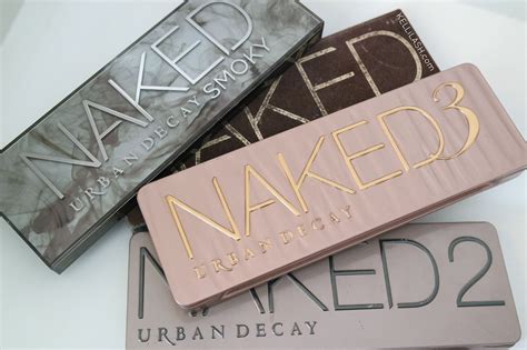 Urban Decay Naked Smoky Eyeshadow Palette KELLiLASH