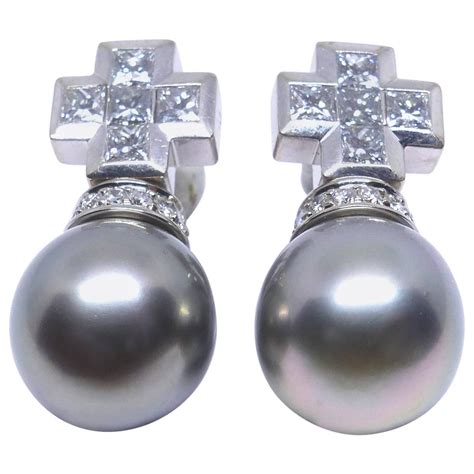 Handcrafted Earrings Tahiti Pearl White Black Diamonds In Karat