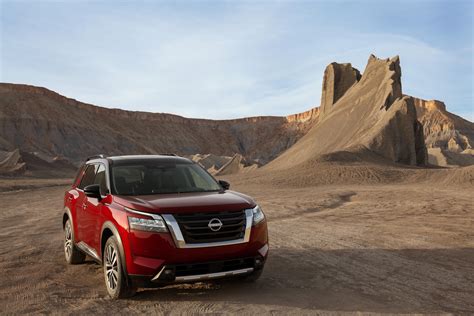 Preview Nissan Pathfinder Takes On A Rugged Look Speed Auto