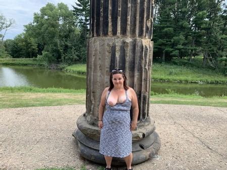 Sexy BBW Outdoors At The Park Pics XHamster