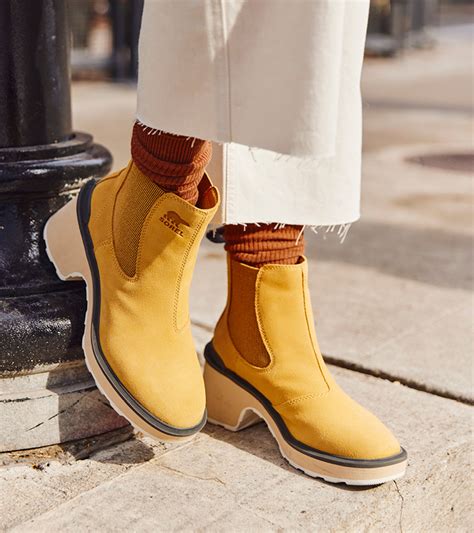 Genius Tips For Styling The Sorel Hi Line Heel Chelsea Boots