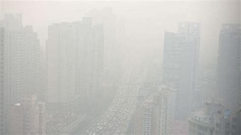 Shanghai Si Ferma Per Smog Scuole Chiuse Voli Cancellati La Repubblica