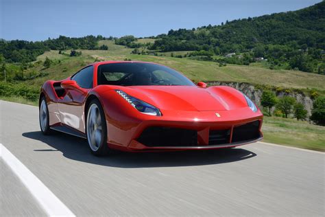 Ferrari 488 review | Auto Express