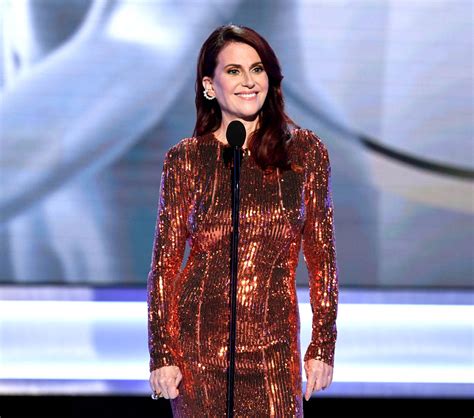 Megan Mullally Did Her Best As Sags Host