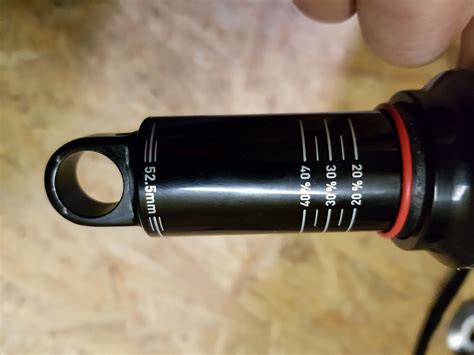 RockShox Deluxe RT 210x52 5 MM Specialized Levo Bikemarkt MTB News De