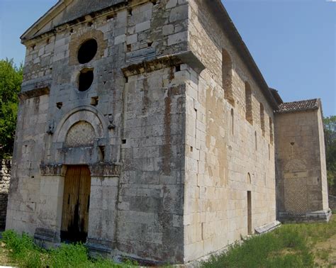 Chiesa Di San Paolo In Peltuinum Prata D Ansidonia Aq Regione