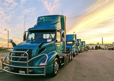 First Drive The Volvo Vnr Electric Class 8 Semi Truck R Electricvehicles