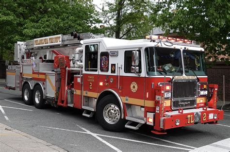 Pfd Tower Ladder Philadelphia Fire Department Tower Ladd Flickr