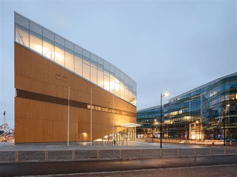 Oodi Helsinki Central Library: Public Space in a Significant Site ...