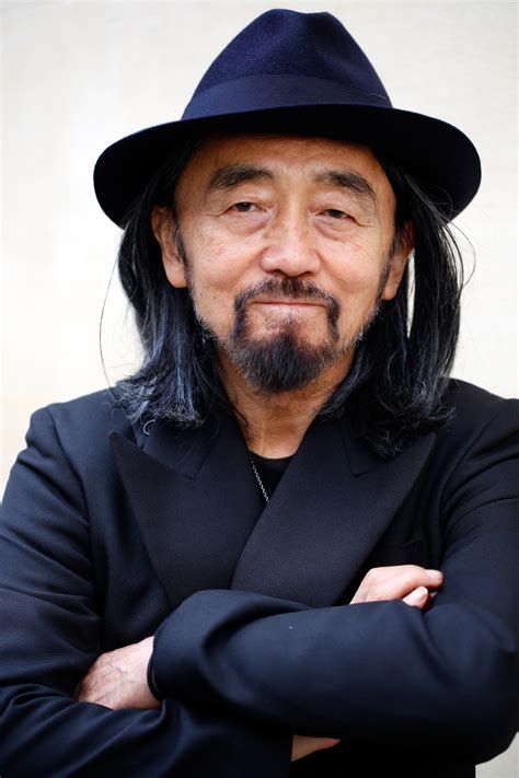 Yohji Yamamoto: Der japanische Designer im Porträt | Vogue Germany