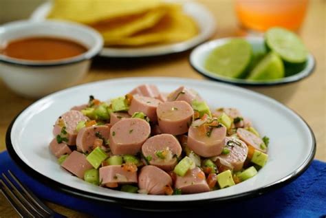 Arriba Imagen Receta Para Hacer Ceviche De Salchichas Abzlocal Mx