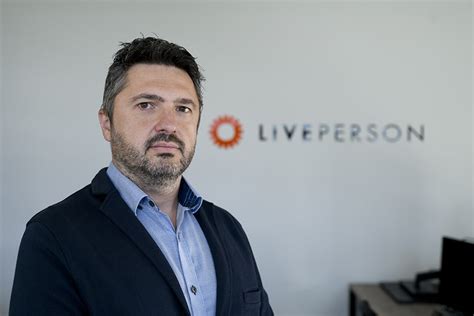 „ИИ днес прекроява границите на невъзможното“