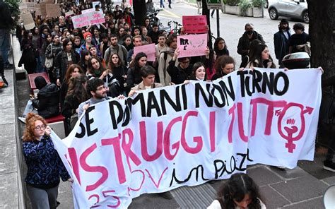 Giulia Cecchettin Manifestazioni In Tutta Italia Contro La Violenza Sulle Donne Ecco Dove