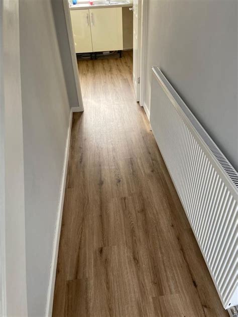 Polyflor Camaro Luxury Vinyl Tile Natural Oak