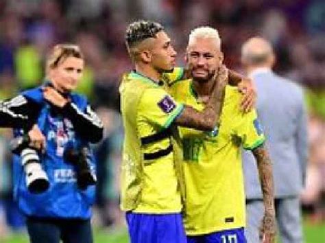 Brasilien Erleidet Wm Schock Neymar Weint Herzzerrei Ende Tr Nen Einer