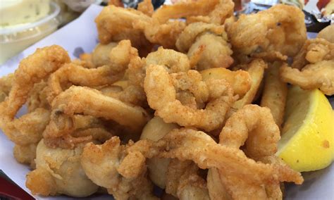 Whole Belly Fried Clams