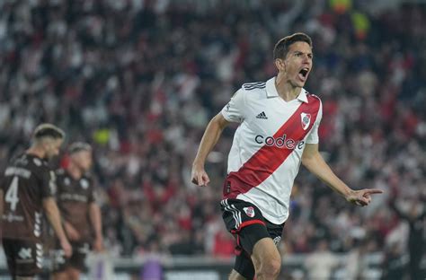 Con lo justo River le ganó 2 a 1 a Platense en el Más Monumental y se