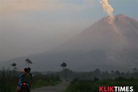 Semeru Sebagai Gunung Suci Pasak Pulau Jawa Klik Times