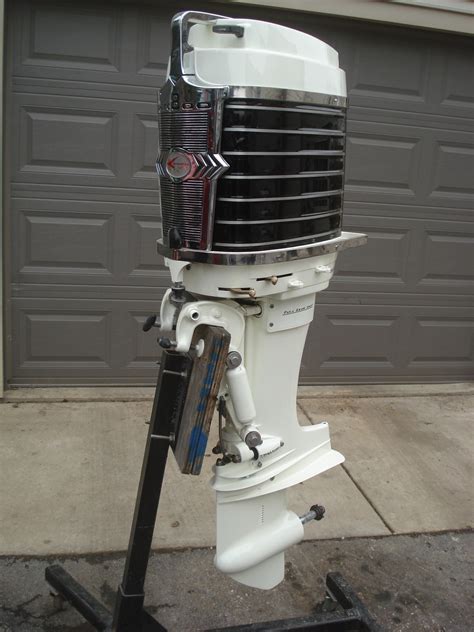 Classic Mercury Outboards - Pics completed motors