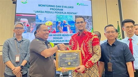 Peduli Pekerja Rentan PPA Site Bukit Asam Raih Penghargaan Dari