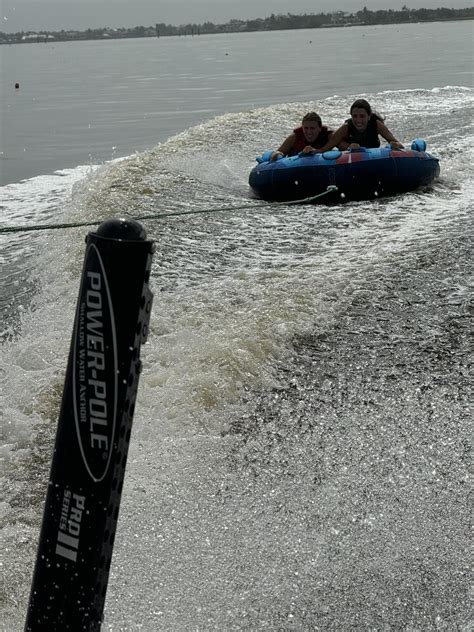 Stingray 234 Lr For 12 People Cape Coral At Rosen Park And Boat Ramp