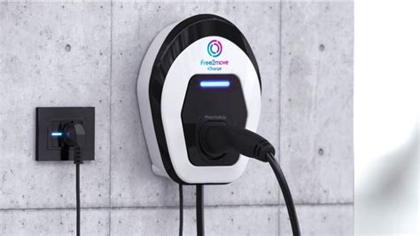 Free2move Charge et les concessionnaires de Stellantis participent à l