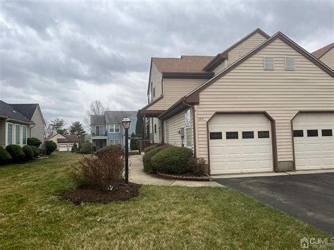 17 Dorchester Dr D Monroe Township Nj 08831 Zillow