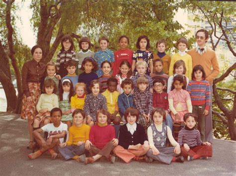 Photo De Classe Ce1 A De 1975 Ecole Charles Péguy Copains Davant