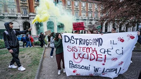 Torino Per Il Primo Sciopero Globale Del Clima In Piazza Cinquemila