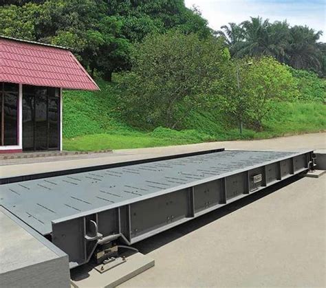 Caliber Steel Surface Mounted Weighbridges Load Capacity Ton