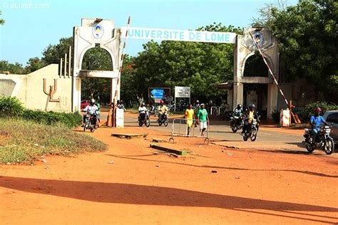 Lentrée principale de lUniversité de Lomé aLome Photos