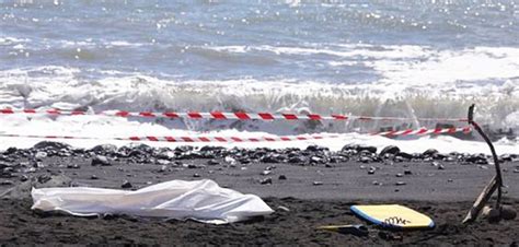 Nouvelle attaque de requin à la Reunion un bodyboardeur décédé