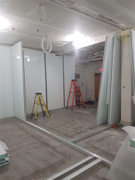 Partitions PharmaWalls Innovative Cleanroom Technologies