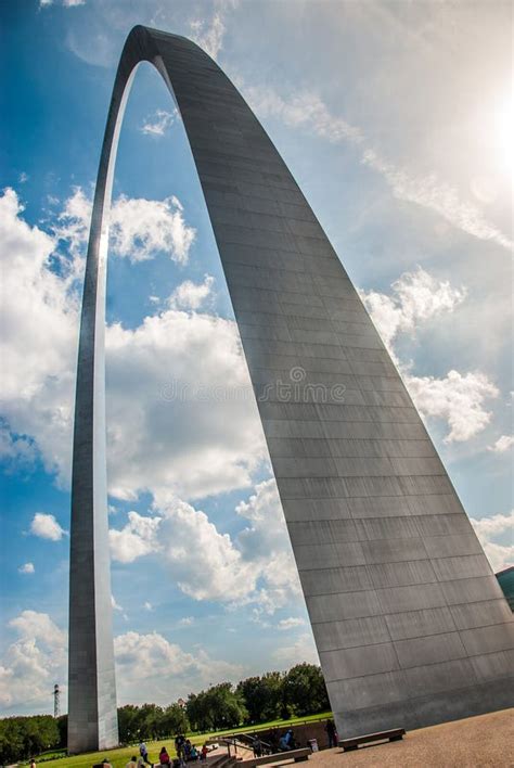 St Louis Arch Photo Op Paul Smith