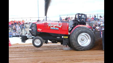 Epic Super Stock Pro Stock Tractor Pulling Youtube