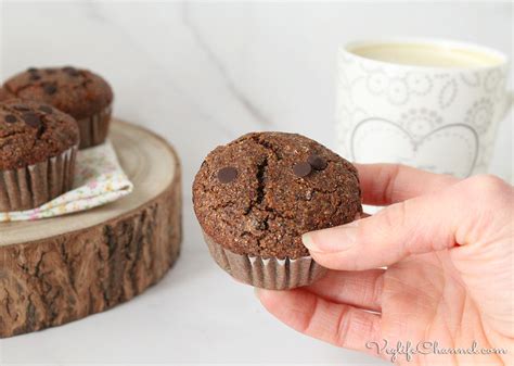 Muffins Con Farina Integrale Di Grano Saraceno E Gocce Di Cioccolato