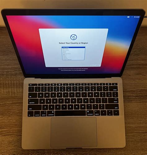 MacBook Pro 13inch Late 2016 Touch Bar