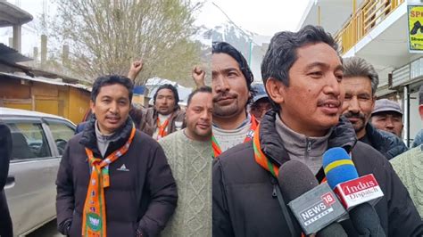 Ladakh Mp Visits Sanko Bjp Party Members And Supporters Asked Jtn To