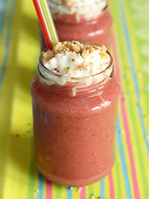 Recette De Smoothie Aux Framboises Et Aux Bananes La Recette Facile