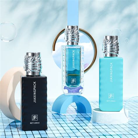 Customized Luxury Decorative Ml Empty Square Glass Perfume Bottle