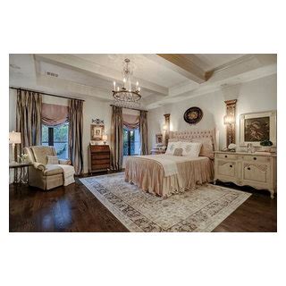 Custom Traditional Home In Bellaire Texas Traditional Bedroom