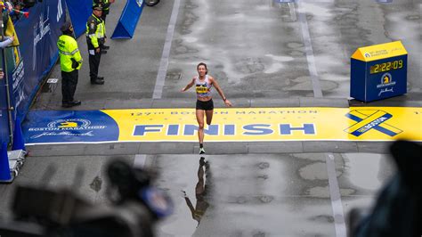 Emma Bates Finishes Fifth In Boston Marathon The New York Times