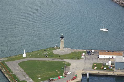 Buffalo Lighthouse South in Buffalo, NY, United States - lighthouse ...