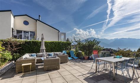 En Exclusivite Spacieuse Villa Jumelle Avec Dans Veytaux Vaud